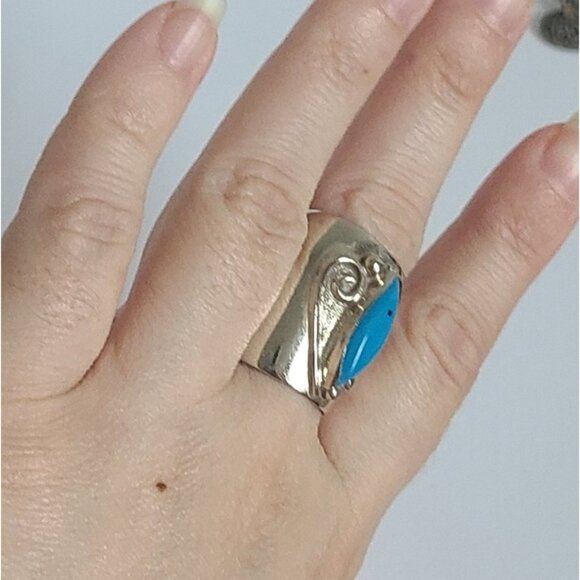 Vintage Boho Native Alpaca Silver Blue Turquoise Chunky Wide Statement Ring - Picture 8 of 10